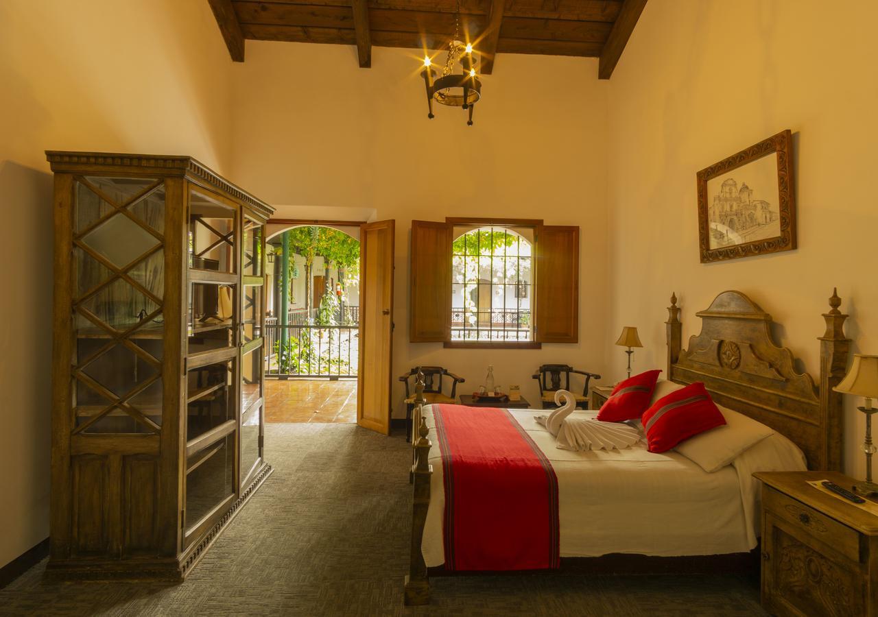 Hotel Posada De Don Rodrigo Антигуа-Гватемала Экстерьер фото