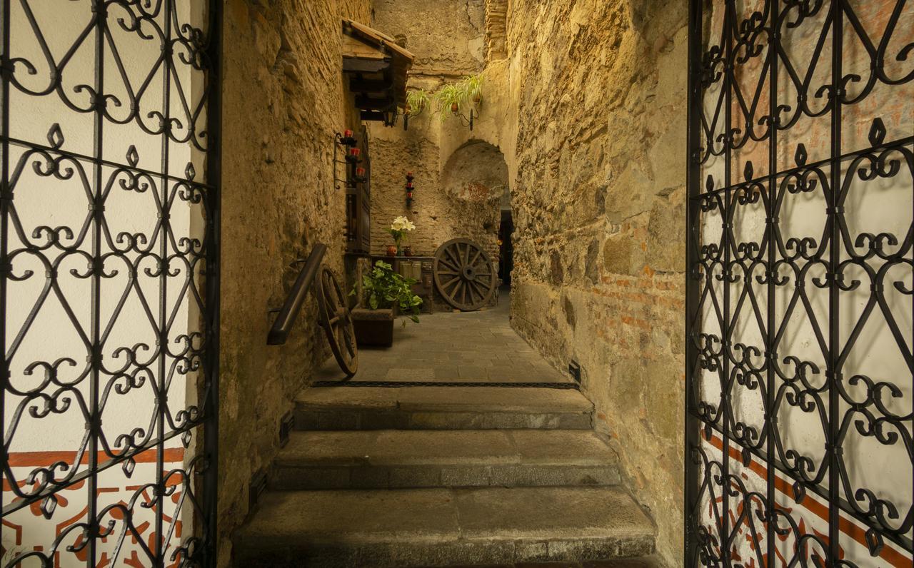 Hotel Posada De Don Rodrigo Антигуа-Гватемала Экстерьер фото