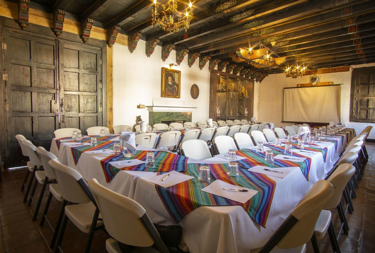Hotel Posada De Don Rodrigo Антигуа-Гватемала Экстерьер фото