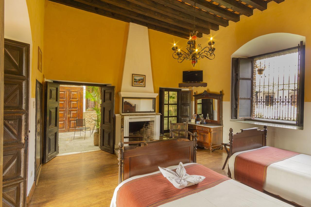 Hotel Posada De Don Rodrigo Антигуа-Гватемала Экстерьер фото
